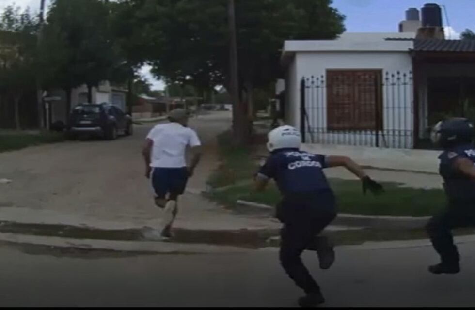 Córdoba: evadió un control policial e hizo un maratónico intento de escape