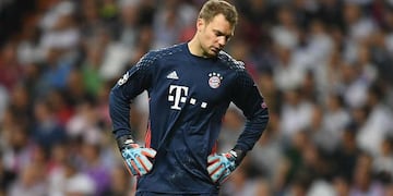 Manuel Neuer volvió a lesionarse y en Alemania están más que preocupados. (DPA)