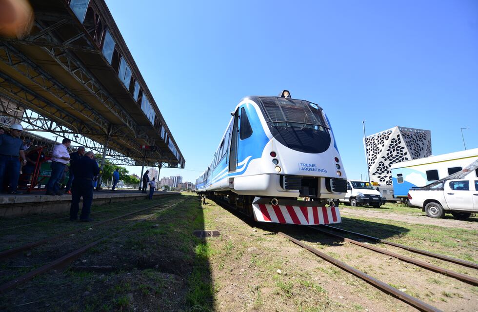 Córdoba: el Ferrourbano entraría en funcionamiento a fin de año