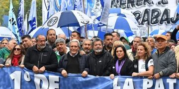Nuevo paro general de la CGT contra el gobierno de Milei: cuándo es y qué servicios afecta. Foto: Gentileza Infobae.
