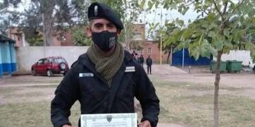 El oficial Facundo Lagos, integrante de la división Compañía de Operaciones de Alto Riesgo (COAR) de San Luis resultó entre los 6 que aprobaron el “V Curso Básico Internacional D.O.E. Kuntur”.