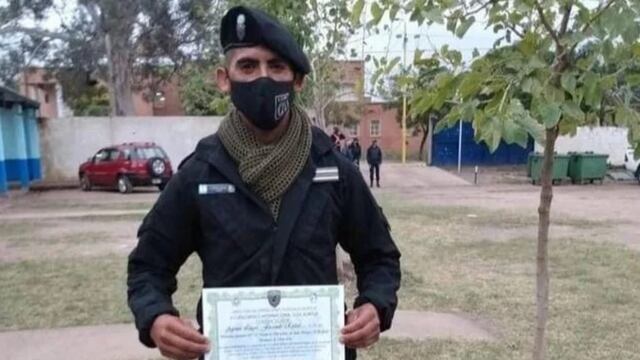 El oficial Facundo Lagos, integrante de la división Compañía de Operaciones de Alto Riesgo (COAR) de San Luis resultó entre los 6 que aprobaron el “V Curso Básico Internacional D.O.E. Kuntur”.
