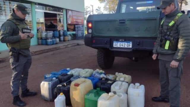 Secuestran contrabando de combustible en Bernardo de Irigoyen.