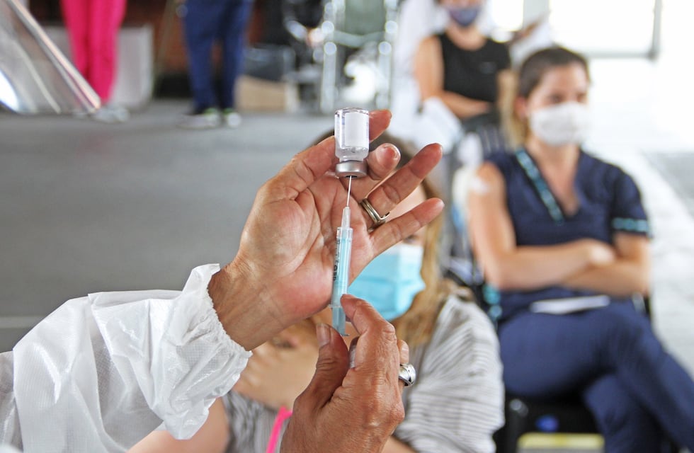 Los casos de coronavirus siguen subiendo en Santa Fe, que registró 1.524