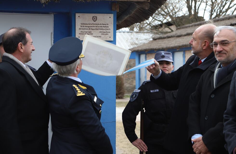 Inauguraron la escuela regional de policías en Rafaela