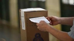 En Córdoba, 18 listas compiten por la renovación de nueve bancas en la Cámara de Diputados.