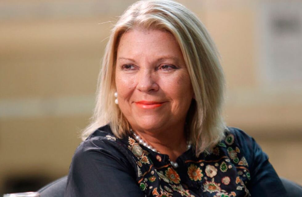 Cuánto cuestan las prendas que vende Lilita Carrió en su marca de ropa