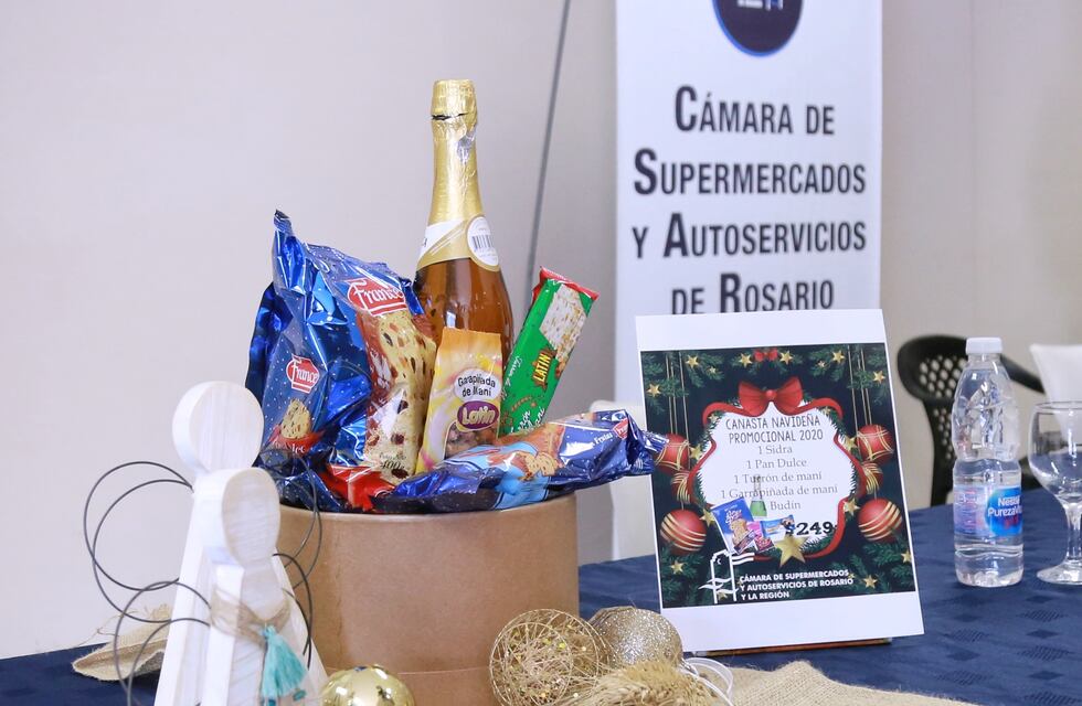 Lanzan canasta navideña a $249