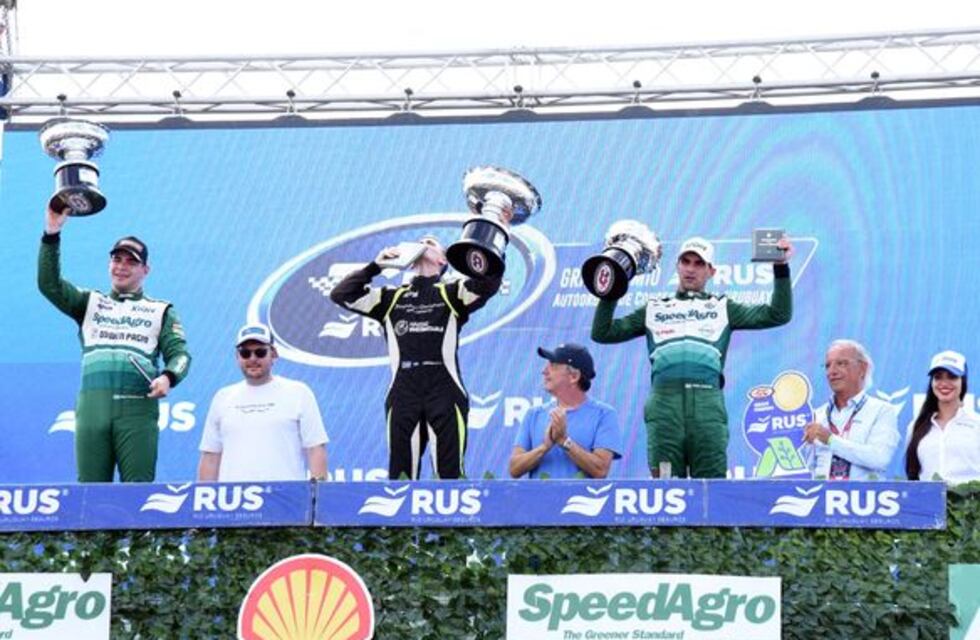 Entre historia y motores el TC fue un éxito en Concepción del Uruguay