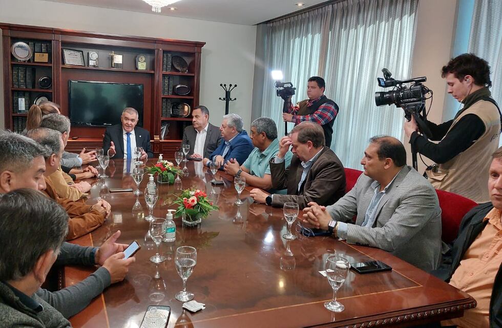 Tras un acuerdo se normaliza el transporte público de pasajeros en Tucumán