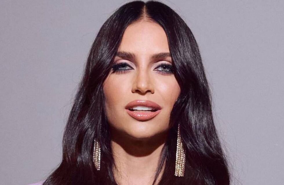 Zaira Nara deslumbró con un sofisticado look y encontró un divertido parecido a una princesa