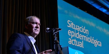 Schiaretti reapareció en redes sociales por el 25 de mayo. (Imagen ilustrativa/Archivo)