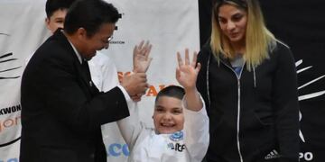 Joan Vallejos, el pequeño que debutó oficialmente como taekwondista.