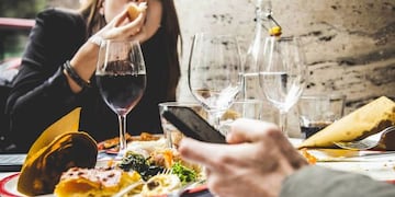 Un grupo de turistas comieron y bebieron lo mejor, en un restaurant de Mendoza, y se fueron sin abonar la cuenta de lo consumido.