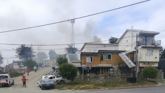 Un menor perdió la vida en un incendio en calle Kaiken 162