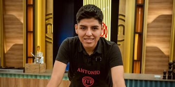 Antonio, el salteño de MasterChef, regresó a su provincia y mostró la intimidad de su casa.