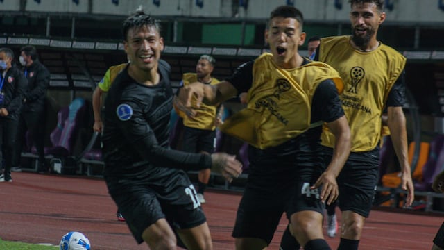 El puntaltense Domingo Blanco convirtió el primer gol en el triunfo de Independiente ante La Guaira por Copa Sudamericana.