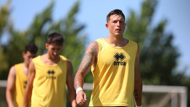 Nahuel Losada se afirma como titular en el arco de Belgrano (Prensa Belgrano).