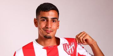 El lateral por izquierda Elías Pereyra llegó a Instituto a préstamo por año, con opción de compra. Viene de jugar en Godoy Cruz (Prensa Instituto).