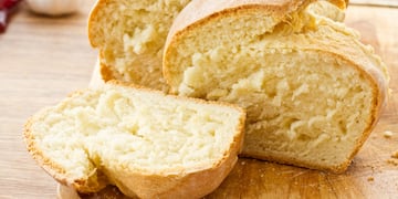 Cómo hacer pan casero sin amasar con solo 4 ingredientes.