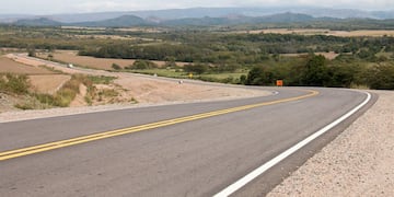 Un alucinante auto fue visto en las sierras de Córdoba y el video fue furor en TikTok. (Gobierno de Córdoba)