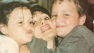 Sobrevivió al accidente que le arrebató a su mamá y hoy sigue sus pasos: así está Chio, el hijo de Gilda