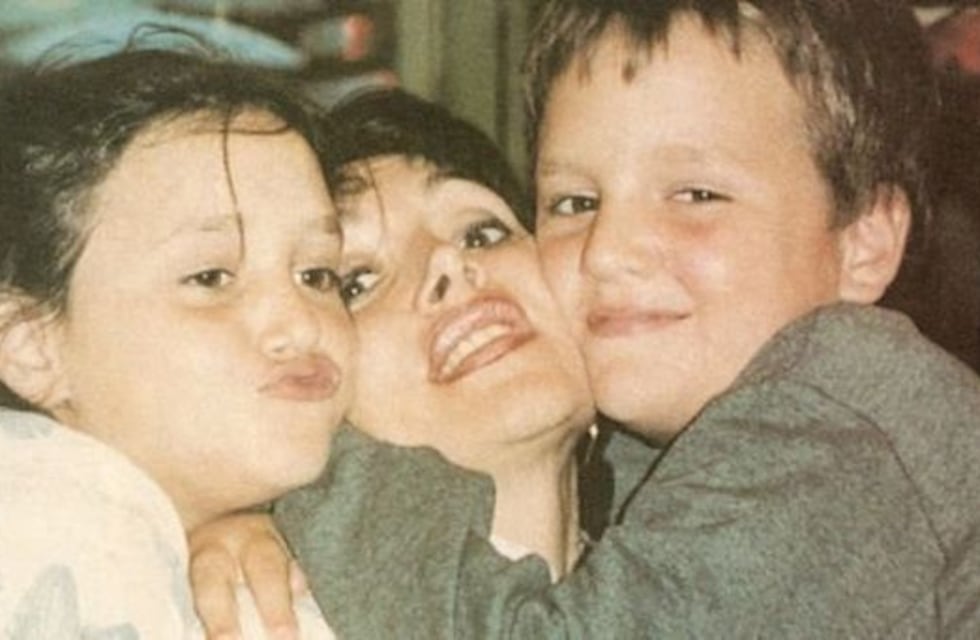 Sobrevivió al accidente que le arrebató a su mamá y hoy sigue sus pasos: así está Chio, el hijo de Gilda