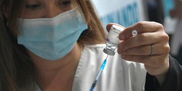 El Ministerio de Salud informó que hasta la fecha en Mendoza se han registrado 164.990 casos positivos confirmados Covid-19. Orlando Pelichotti/Los Andes