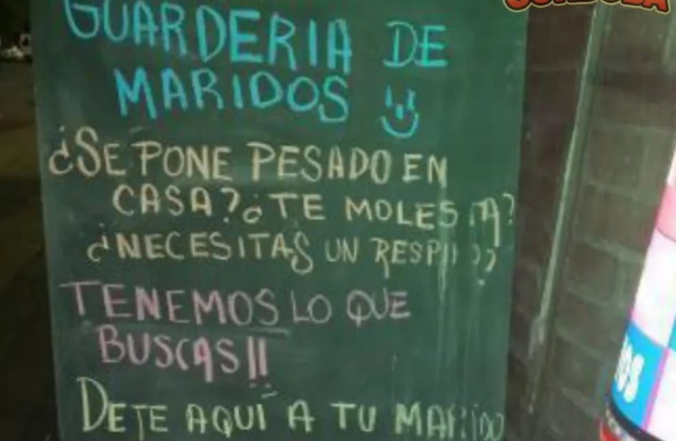 “Guardería de maridos”: el creativo cartel que la rompe en Córdoba