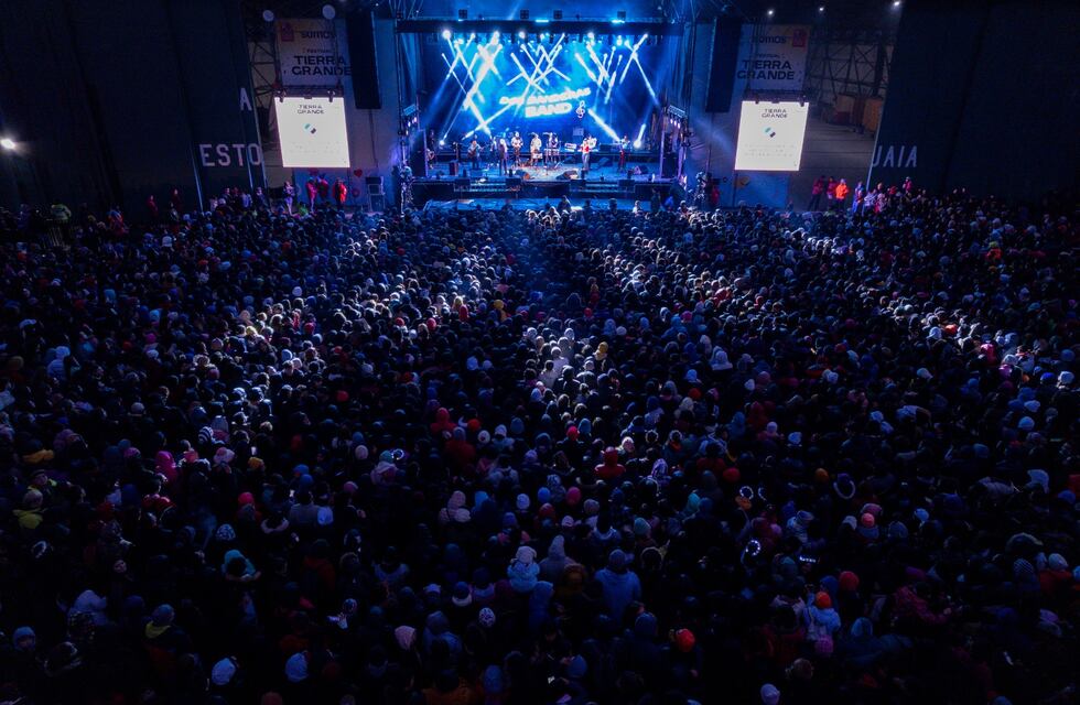Más de 25 mil fueguinos disfrutaron del Festival “Tierra Grande” este viernes