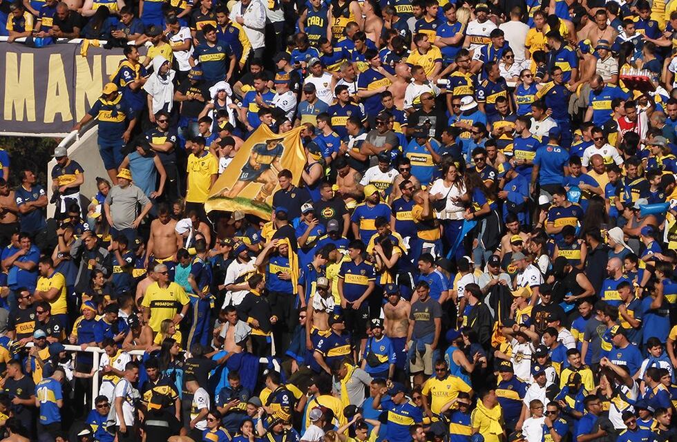 Incidentes en la tribuna de Boca previo al partido contra Ferro por Copa Argentina