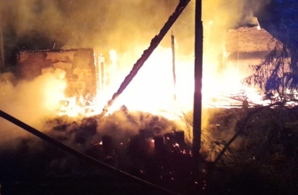 Incendió una histórica casa en Santo Pipó porque tenía problemas con el cuidador