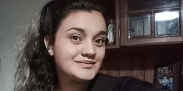 La joven vendió su máquina de coser con el fin de comprar una mejor que estaba a 110 mil pesos pero cuando la fue a comprar, se la habían aumentado a 158 mil pesos.