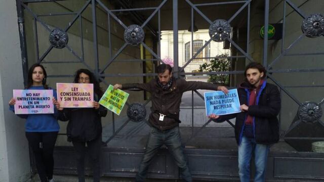 Los manifestantes bloquearon algunos de los accesos a primera hora de la jornada.