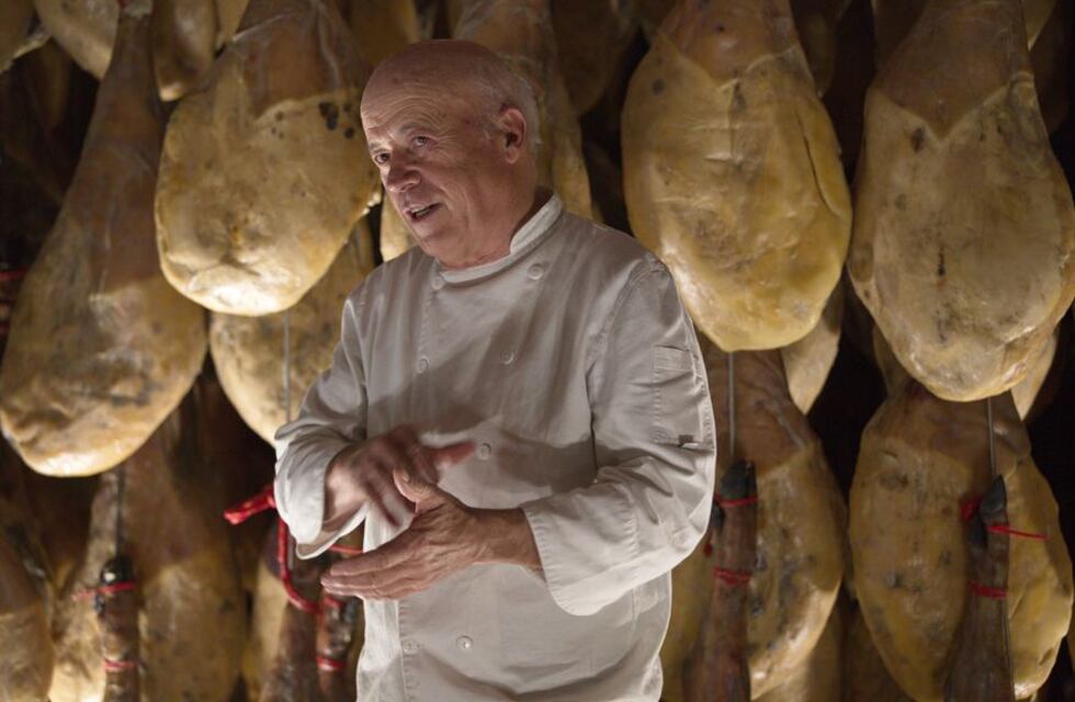 Empezó haciendo jamón de bellota para sus amigos y tiene ahora un producto único en Argentina