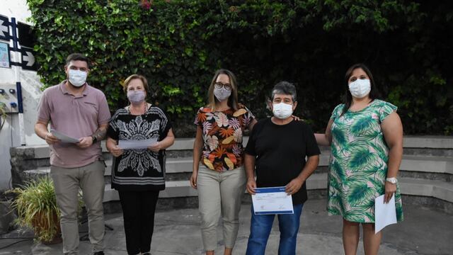 Entregaron certificados de "Mayores en red"
