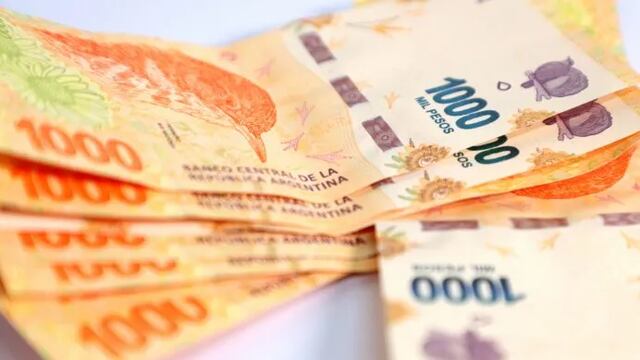 Cómo identificar billetes de $ 1000 truchos.