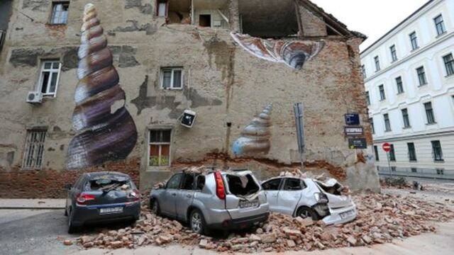 Fuerte sismo de magnitud 6,4 en Croacia provocó derrumbe de edificios. (EFE)
