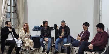 Se presentó “Sembrar una isla: crónicas del rock en Rafaela 1965/1989”