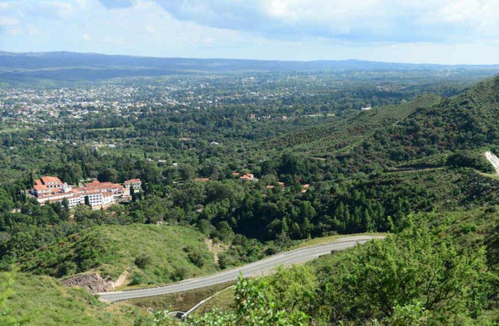 La Policía Caminera de Córdoba informó la habilitación de tránsito en el camino del Cuadrado