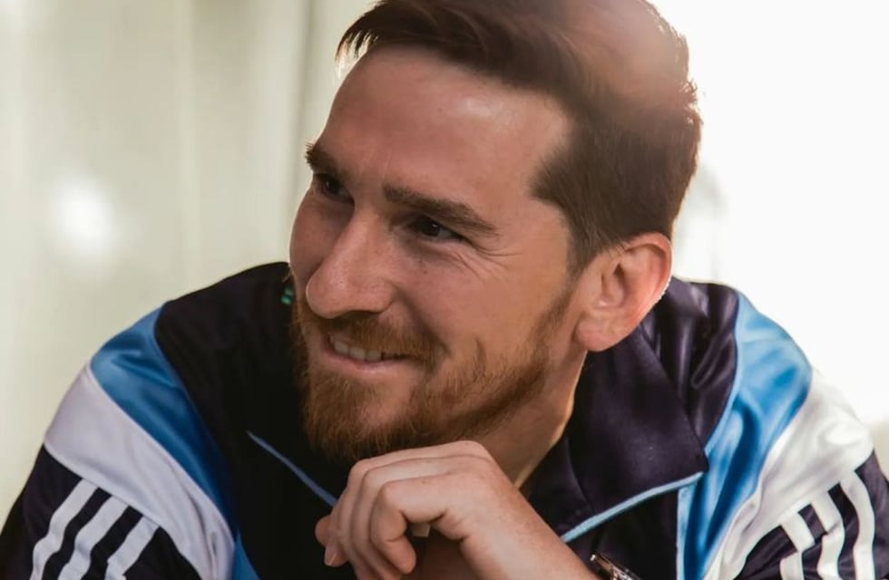 Quién es el clon de Messi que pasó por Córdoba y la rompe en las redes sociales