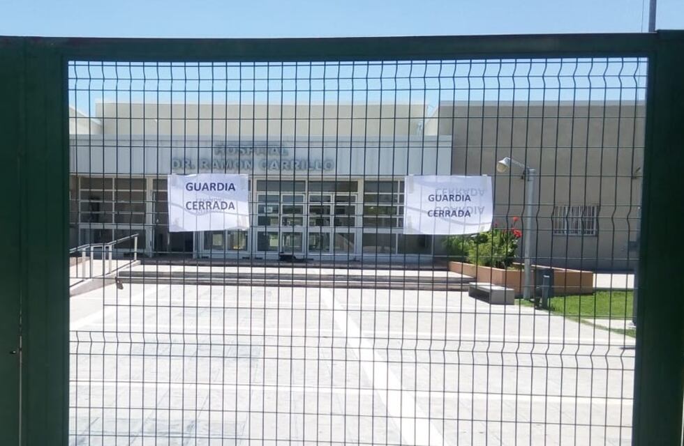 Urgente: El Hospital Carrillo cerró sus puertas por falta de personal en la guardia