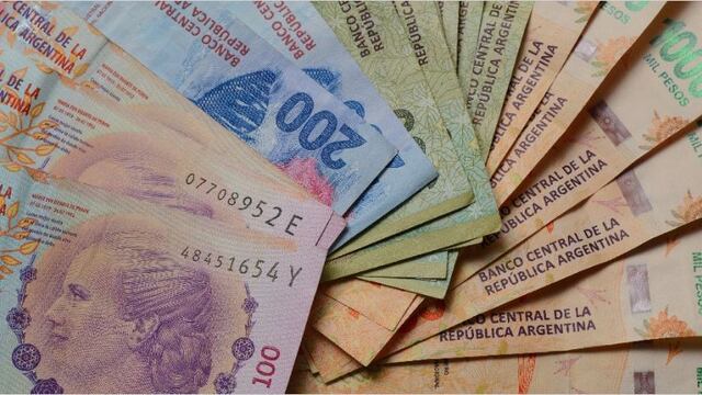 El Ministerio de Economía logró canjear bonos de deuda y postergar sus vencimientos hasta 2023 por $2 billones. Foto: Archivo.