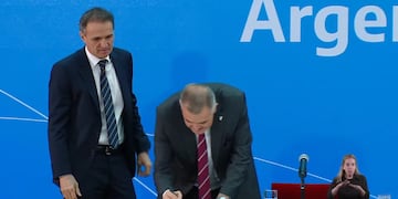 “Firmar este convenio es unir dos provincias hermanas”, dijo Jaldo sobre el acuerdo para la obra de la Autopista Tucumán - Santiago del Estero