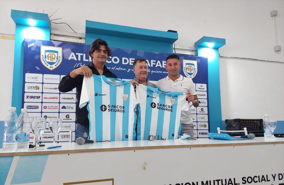 Presentaron a Rubén Darío Forestello como DT y renovó Claudio Bieler