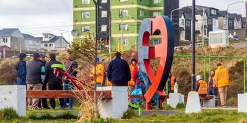 Personal municipal realizó una jornada de limpieza en el barrio Río Pipo
