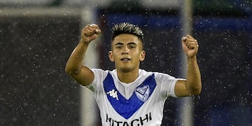 Vélez se quedó con el partido de ida por 2-0. (Juan Mabromata / POOL / AFP)