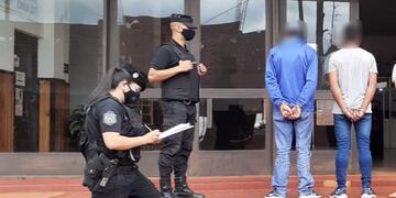 Tres jóvenes terminaron detenidos tras robos y amenazas con armas de fuego en Oberá.
