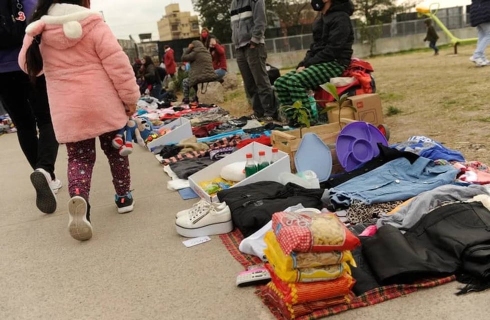 La inflación se siente cada vez más en el bolsillo: vecinos de Comodoro Rivadavia recurren al trueque por comida