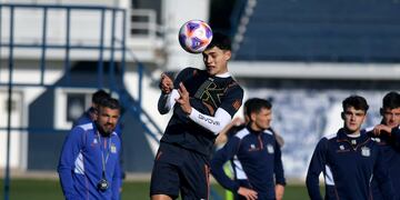 El entrenador Javier Gandolfi deberá rearmar la zaga de Talleres, en principio con Kevin Mantilla y Tomás Palacios.